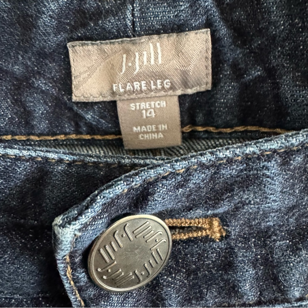 J. Jill Flare Leg Dark Wash Blue Jeans Cotton Stretch - Picture 9 of 11